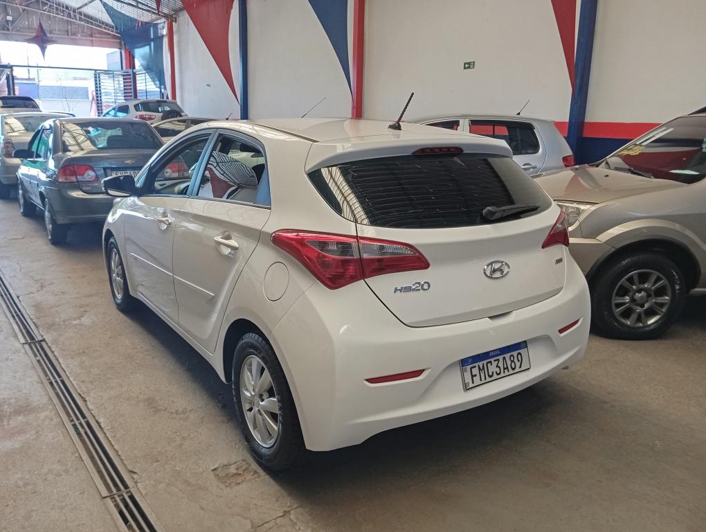HYUNDAI HB 20 Hatch - Foto