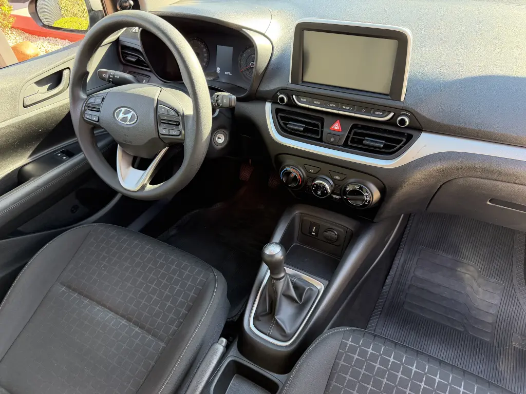 HYUNDAI HB 20 Hatch - Foto
