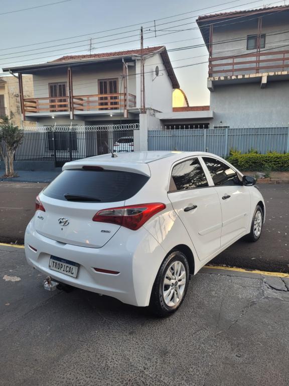 HYUNDAI HB 20 Hatch - Foto