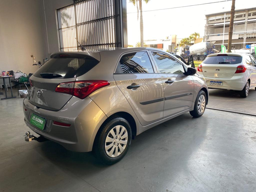 HYUNDAI HB 20 Hatch - Foto