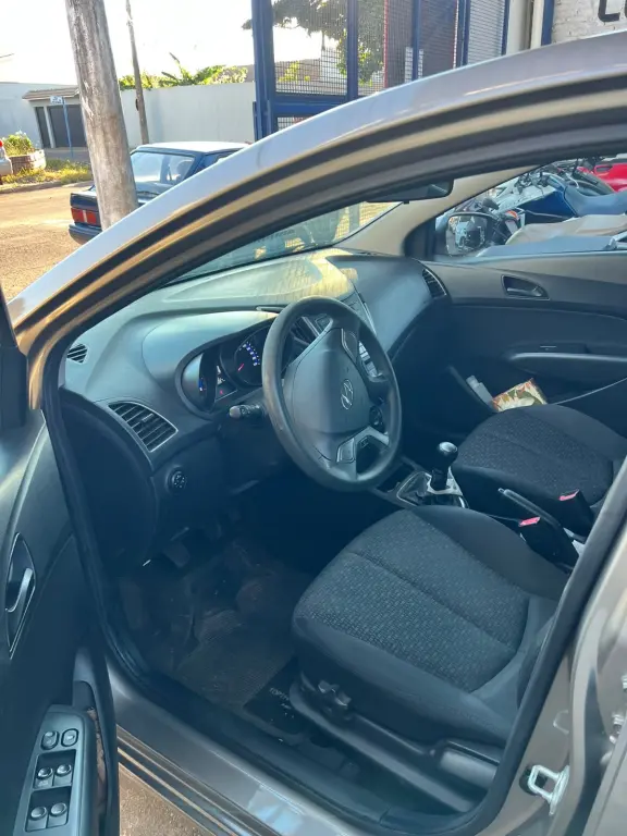 HYUNDAI HB 20 Hatch - Foto