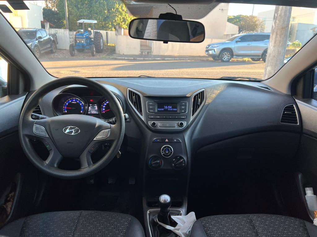 HYUNDAI HB 20 Hatch - Foto
