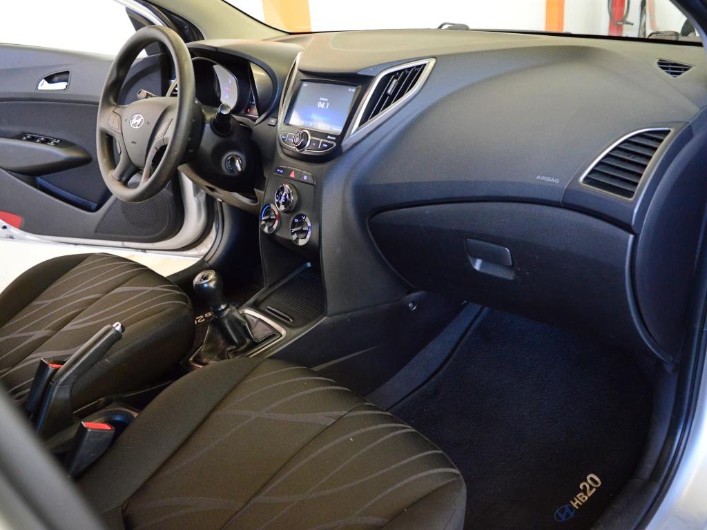 HYUNDAI HB 20 Hatch - Foto
