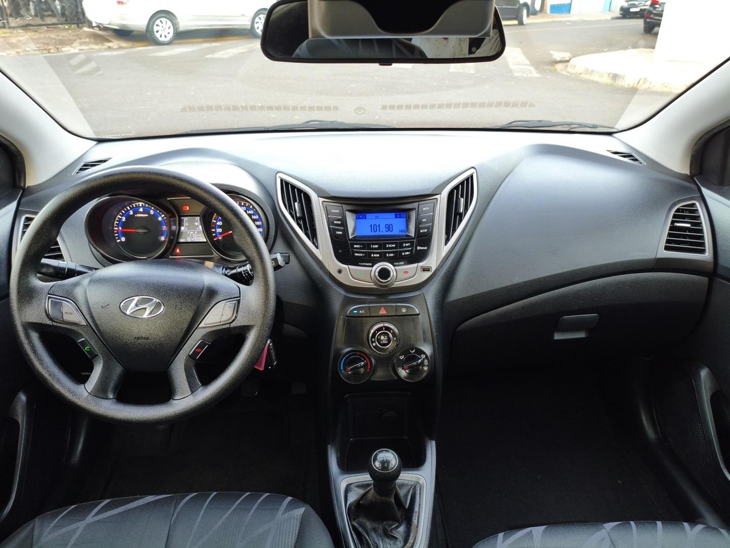 HYUNDAI HB 20 Hatch - Foto