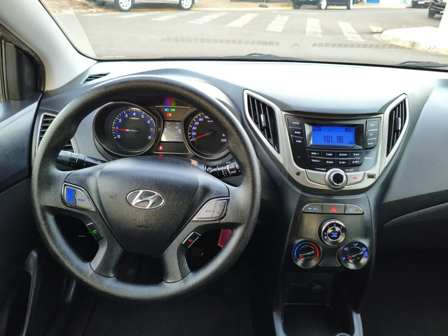 HYUNDAI HB 20 Hatch - Foto