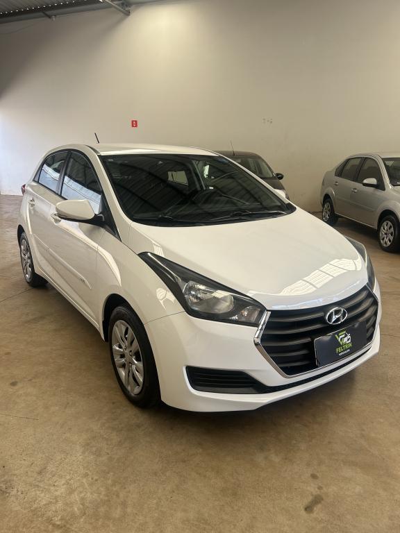 HYUNDAI HB 20 Hatch - Foto