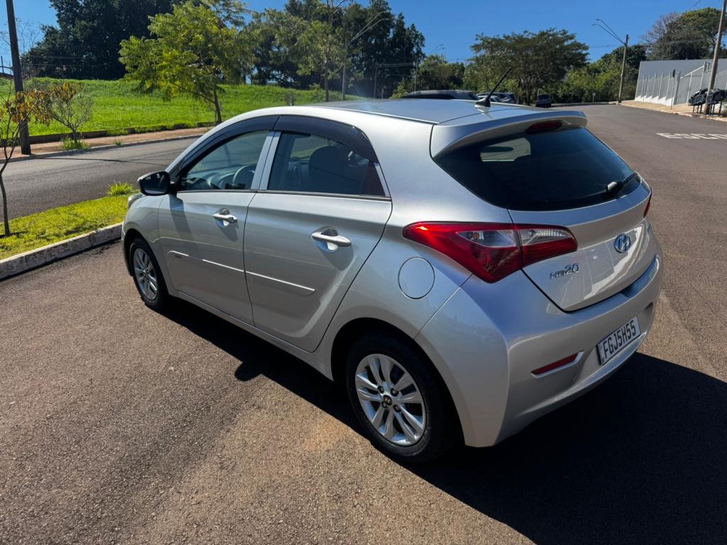 HYUNDAI HB 20 Hatch - Foto