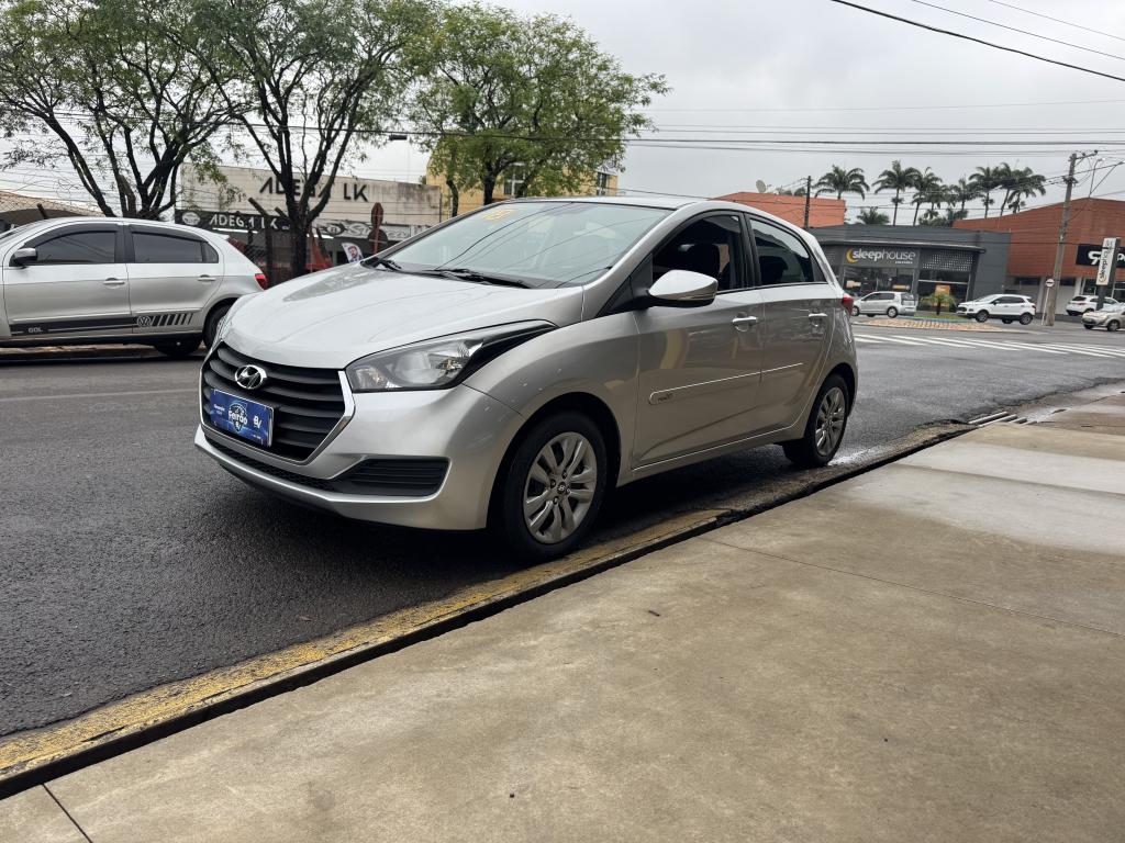 HYUNDAI HB 20 Hatch - Foto
