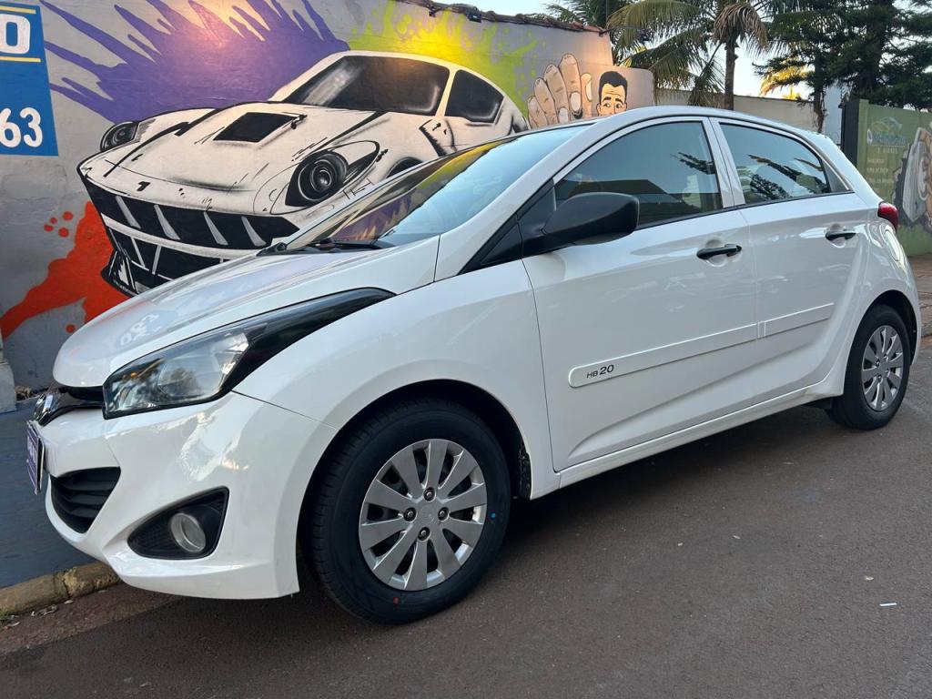 HYUNDAI HB 20 Hatch - Foto