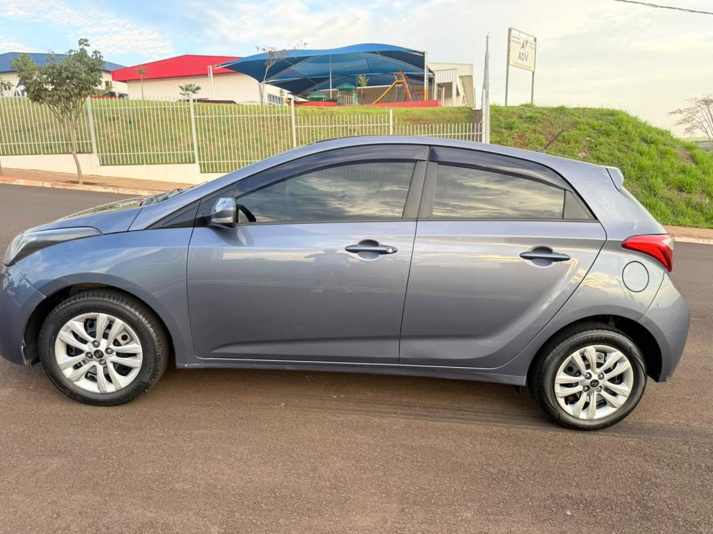 HYUNDAI HB 20 Hatch - Foto