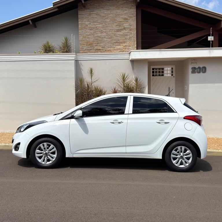 HYUNDAI HB 20 Hatch - Foto