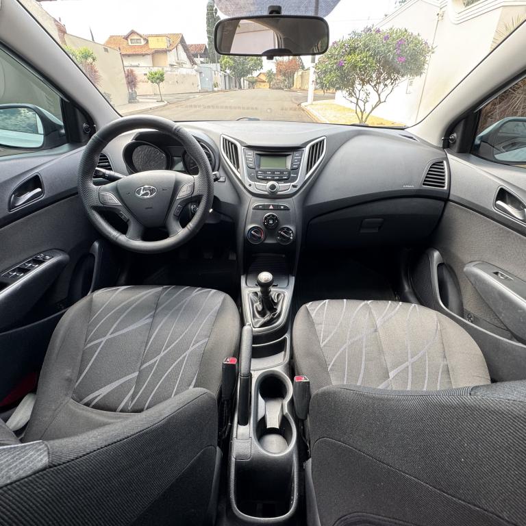 HYUNDAI HB 20 Hatch - Foto