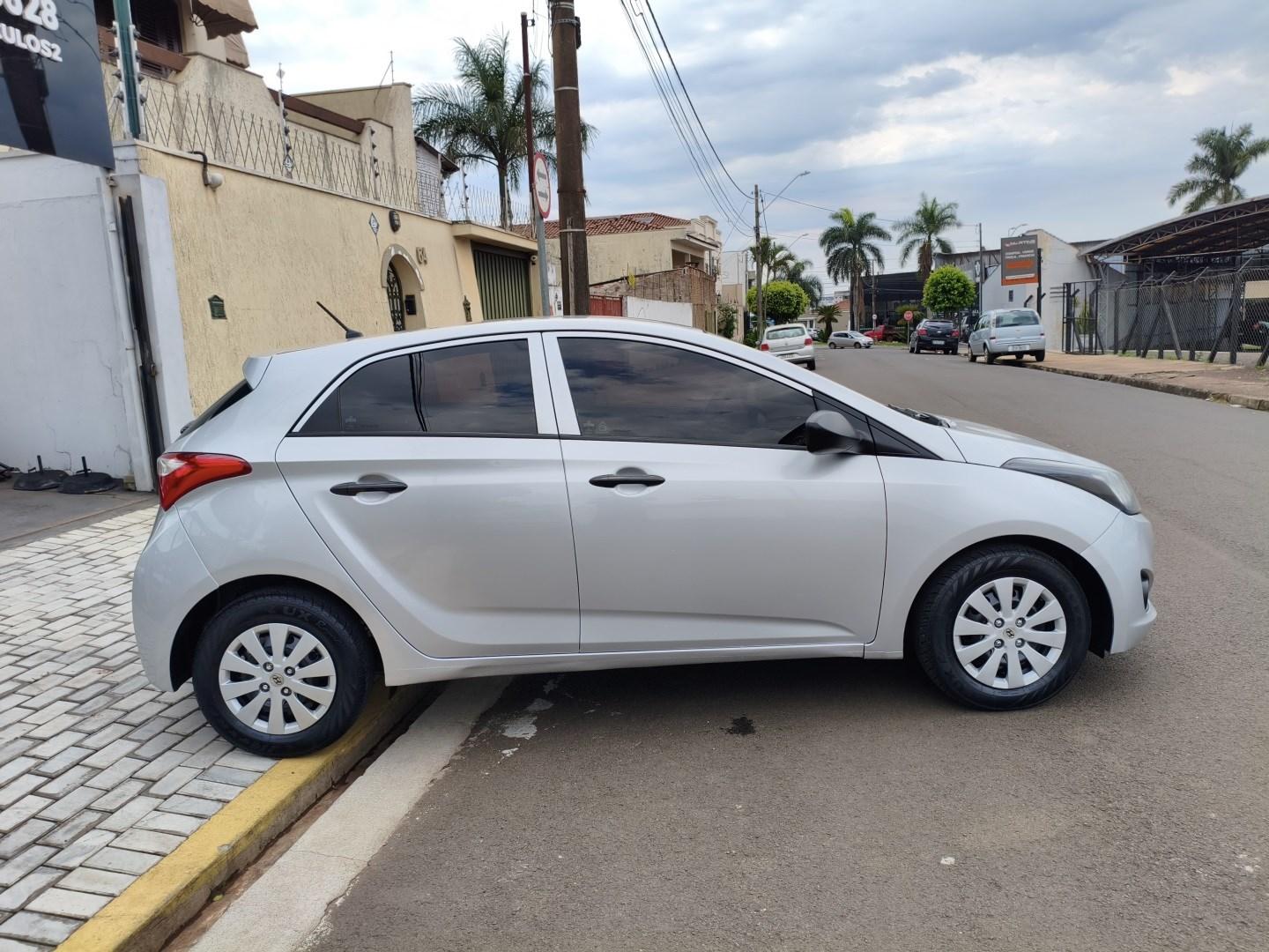 HYUNDAI HB 20 Hatch - Foto