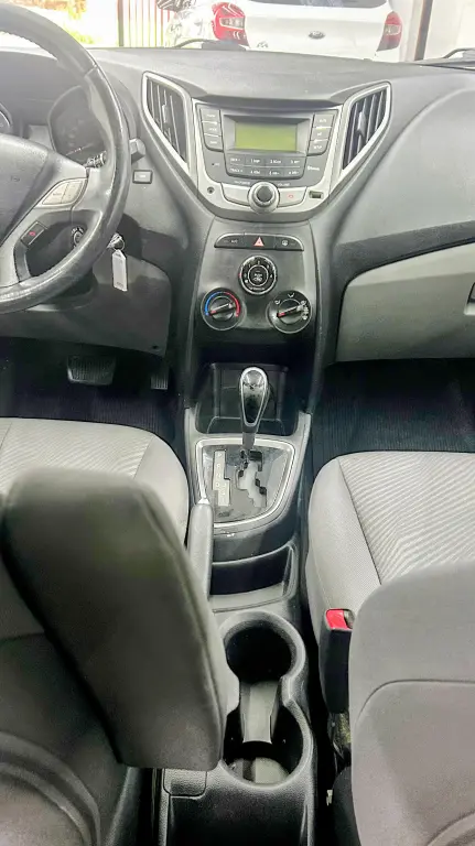 HYUNDAI HB 20 Hatch - Foto