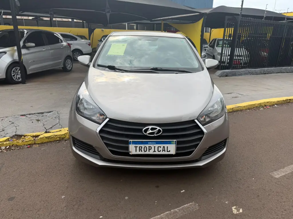 HYUNDAI HB 20 Hatch - Foto