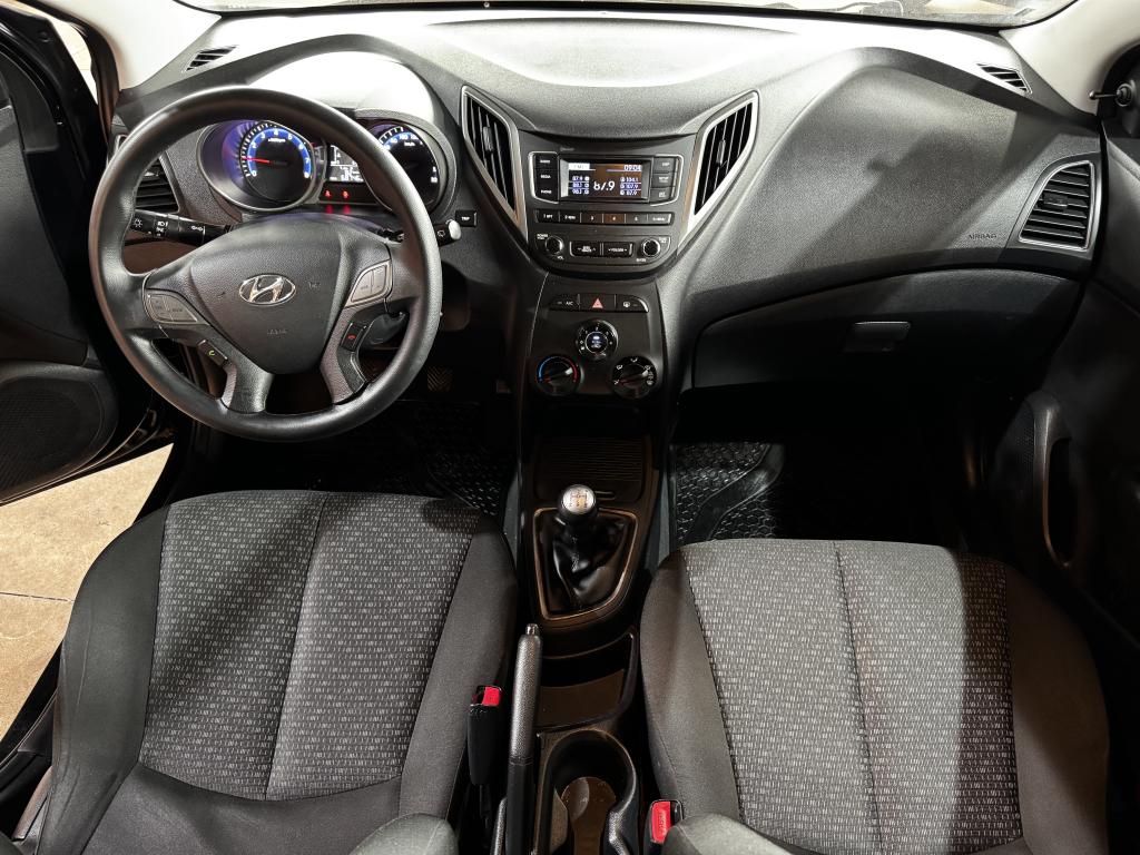 HYUNDAI HB 20 Hatch - Foto