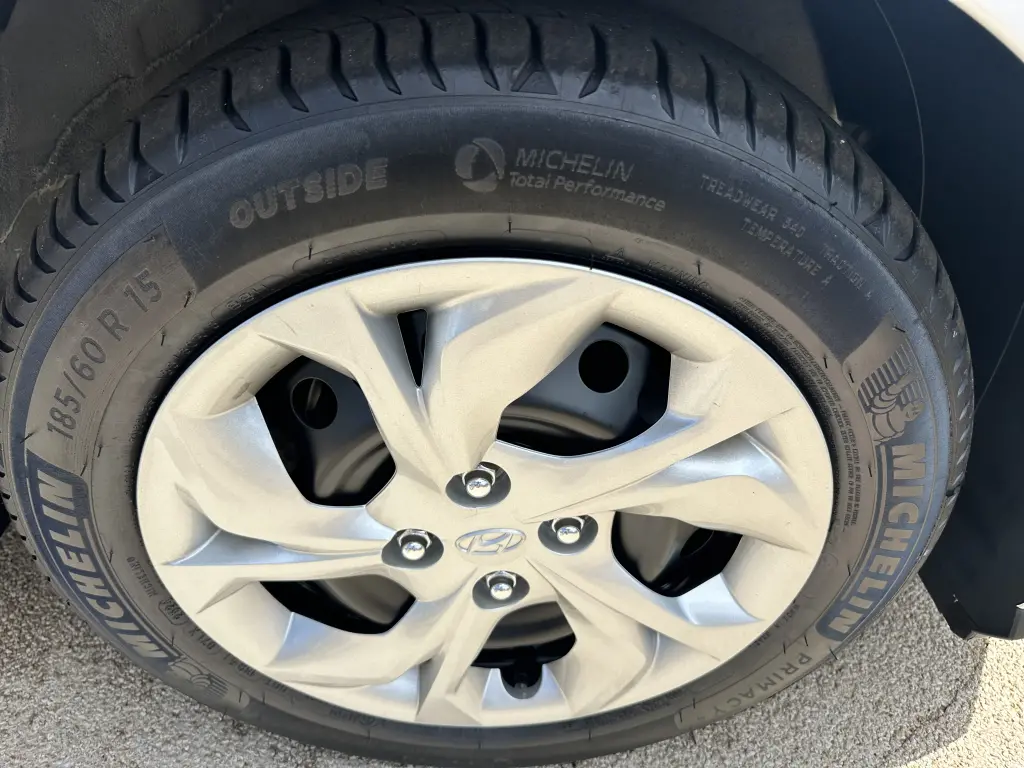 HYUNDAI HB 20 Sedan - Miniatura