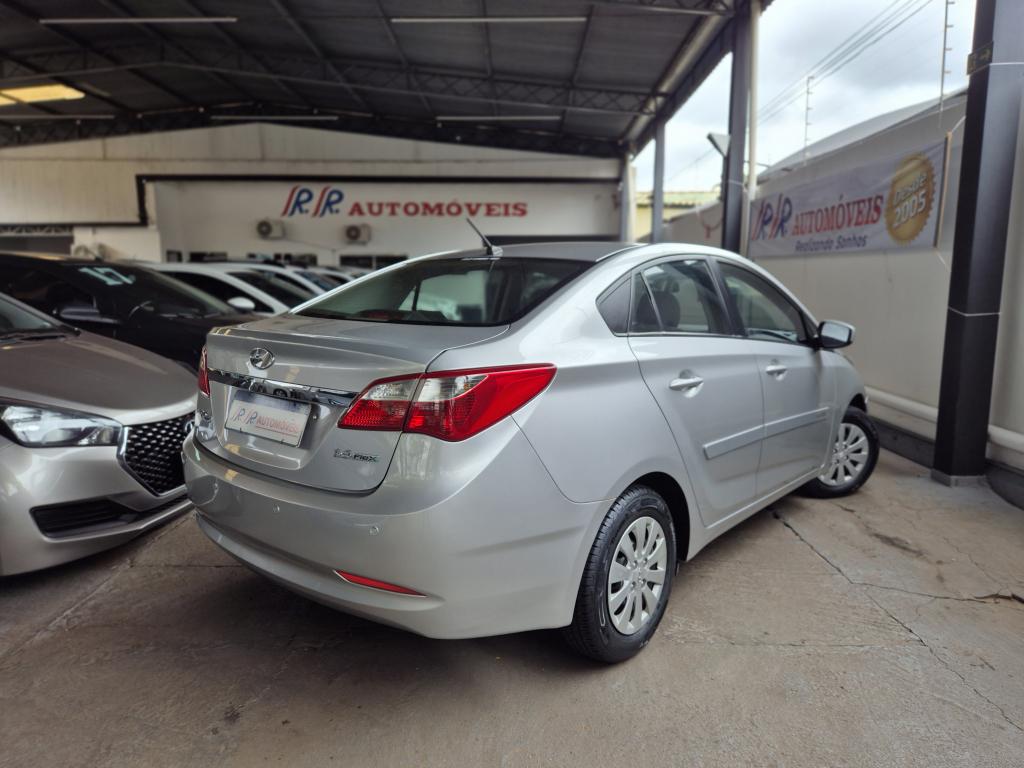 HYUNDAI HB 20 Sedan - Foto