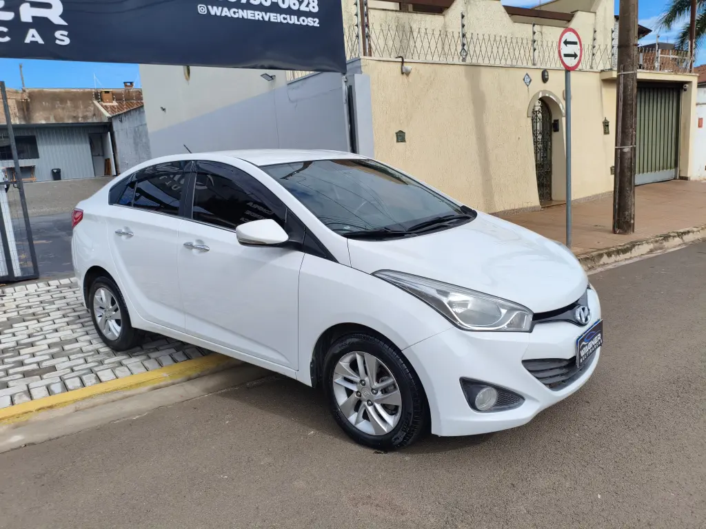 HYUNDAI HB 20 Sedan - Foto