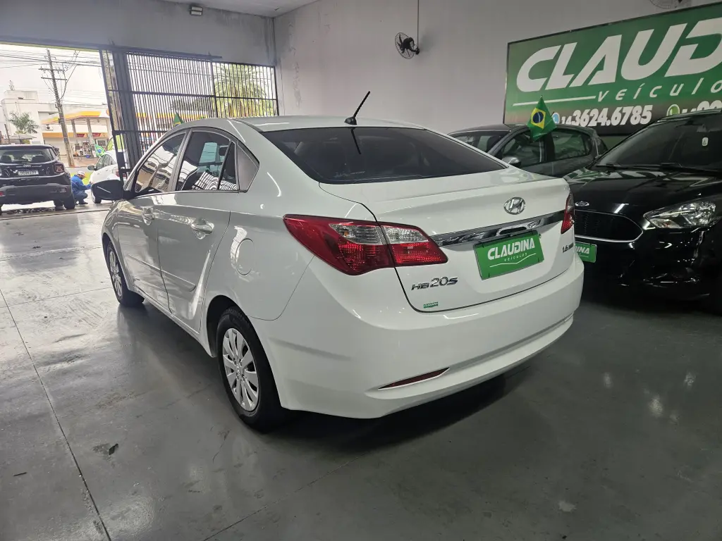 HYUNDAI HB 20 Sedan - Foto