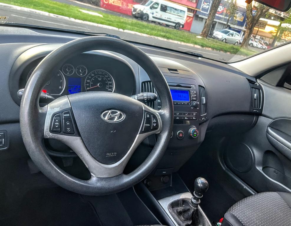 HYUNDAI I30 - Foto