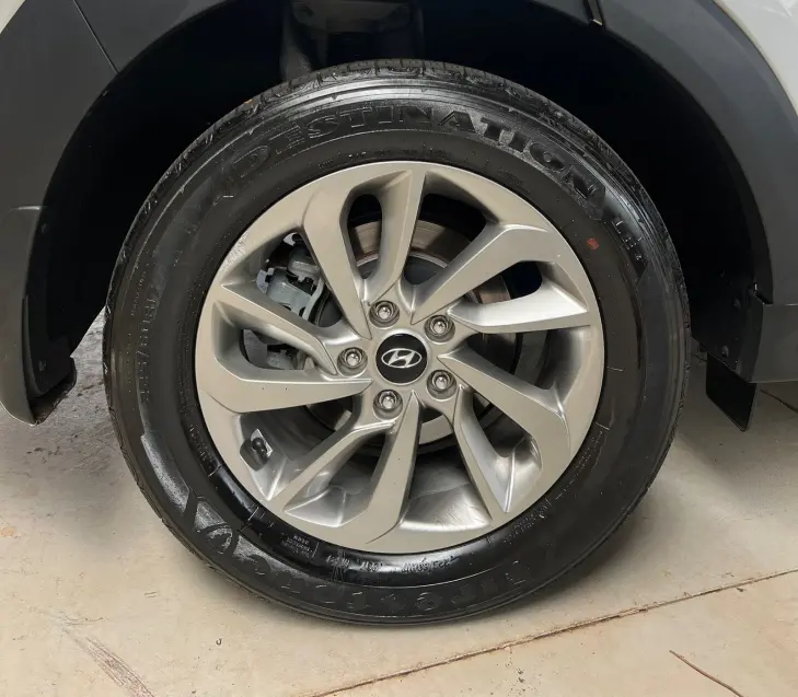 HYUNDAI Tucson - Foto