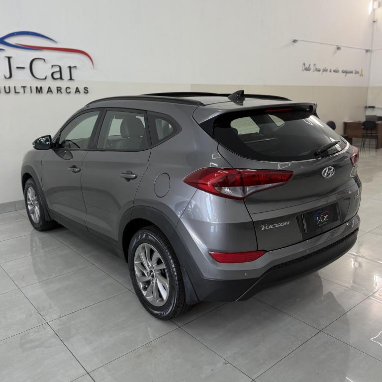 HYUNDAI Tucson - Foto