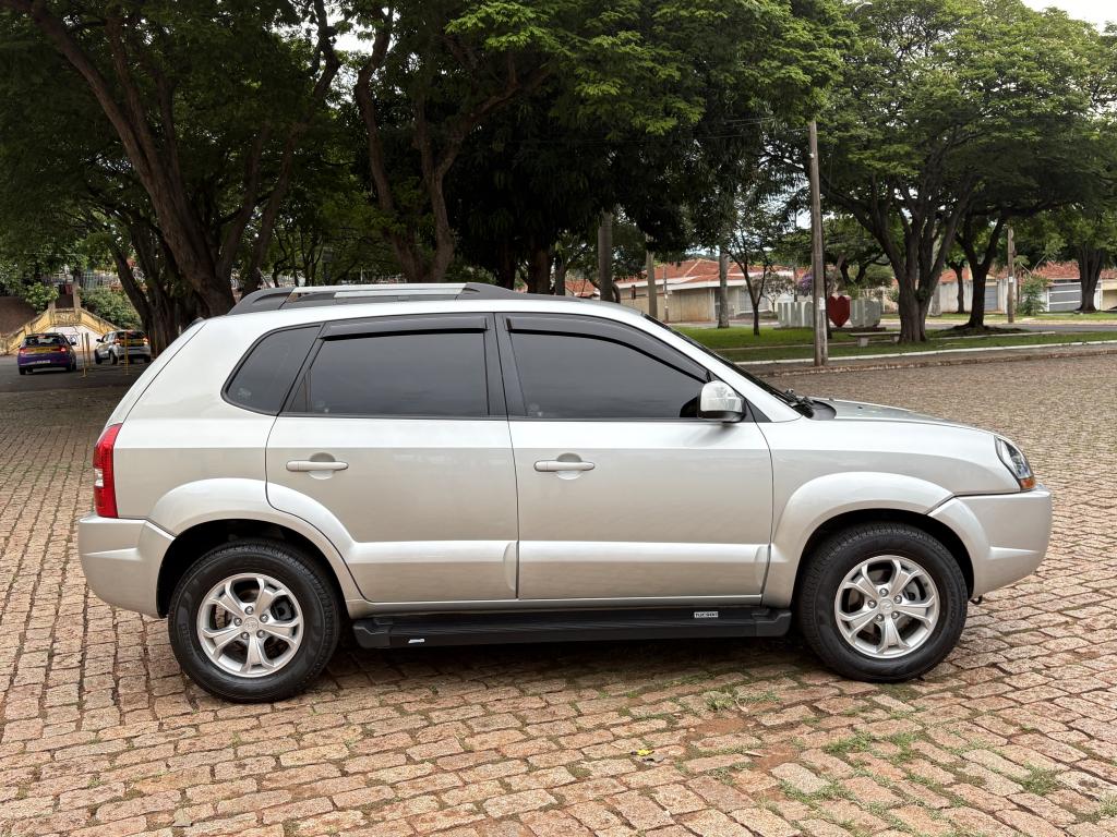 HYUNDAI Tucson - Foto