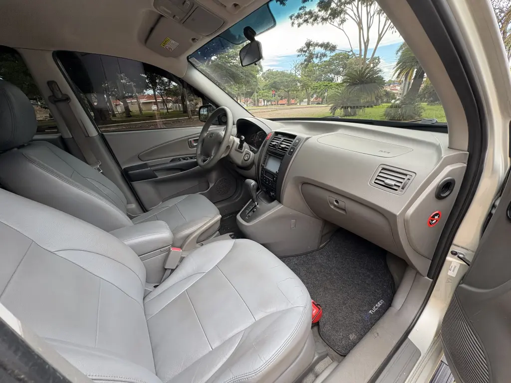 HYUNDAI Tucson - Foto