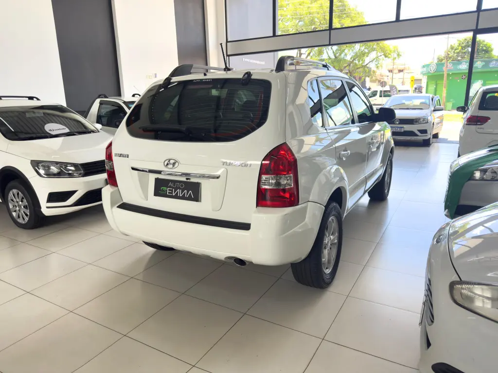 HYUNDAI Tucson - Foto
