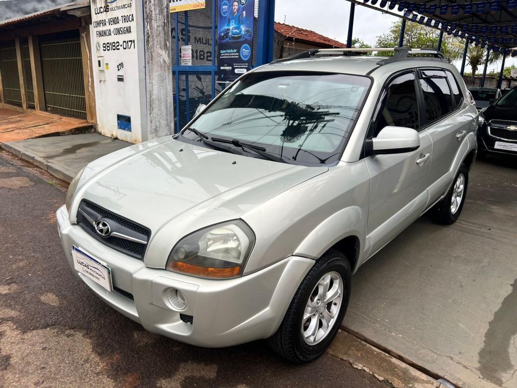 HYUNDAI Tucson - Foto