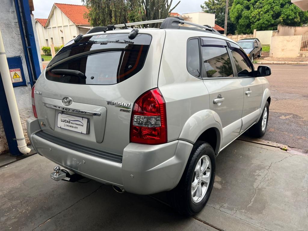 HYUNDAI Tucson - Foto