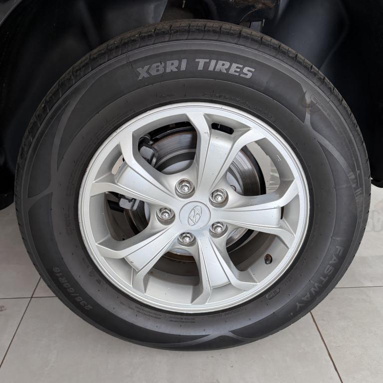 HYUNDAI Tucson - Foto