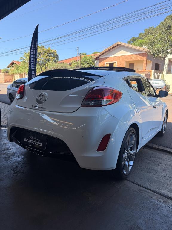 HYUNDAI Veloster - Foto