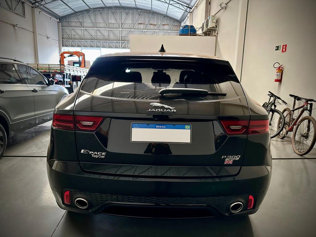JAGUAR E-Pace - Foto