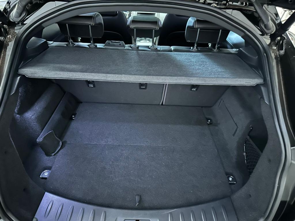 JAGUAR E-Pace - Foto