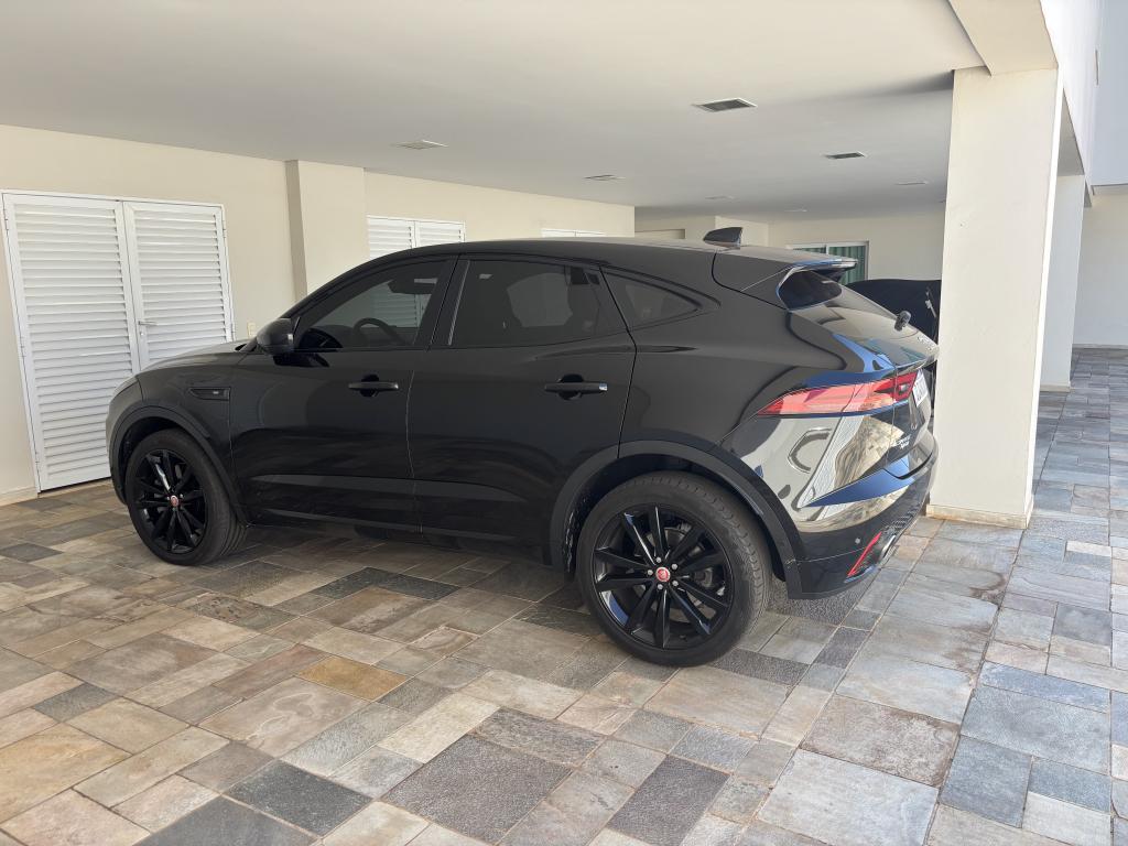 JAGUAR E-Pace - Foto