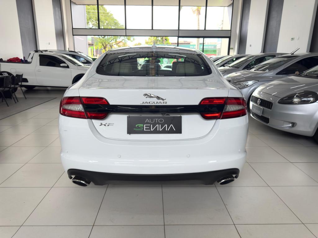 JAGUAR XF - Foto