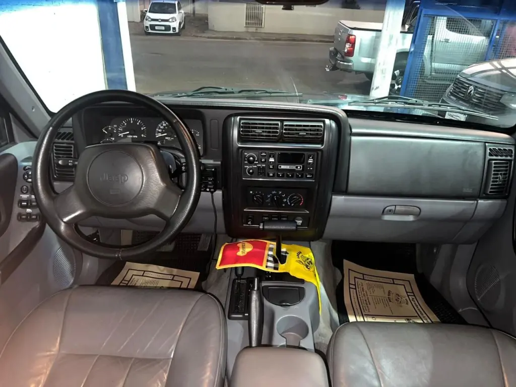 JEEP Cherokee - Foto