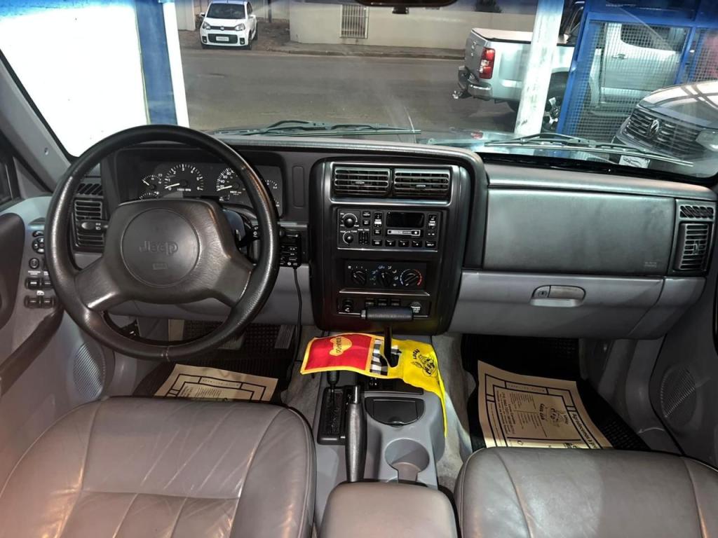 JEEP Cherokee - Foto