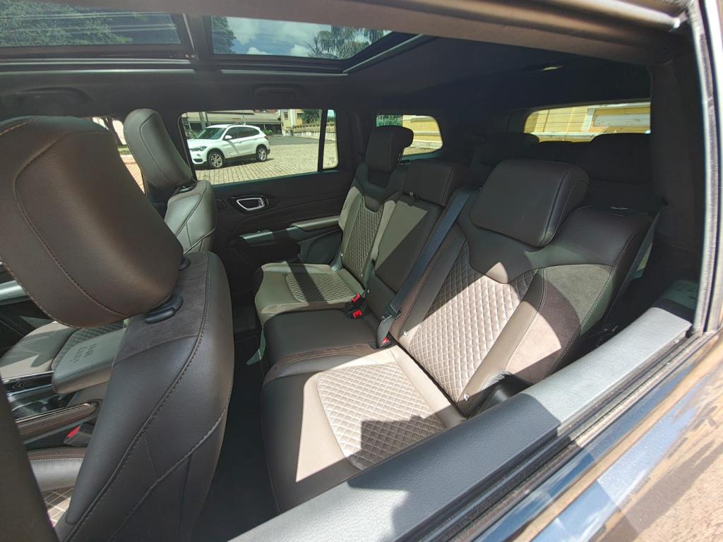 JEEP Commander - Foto