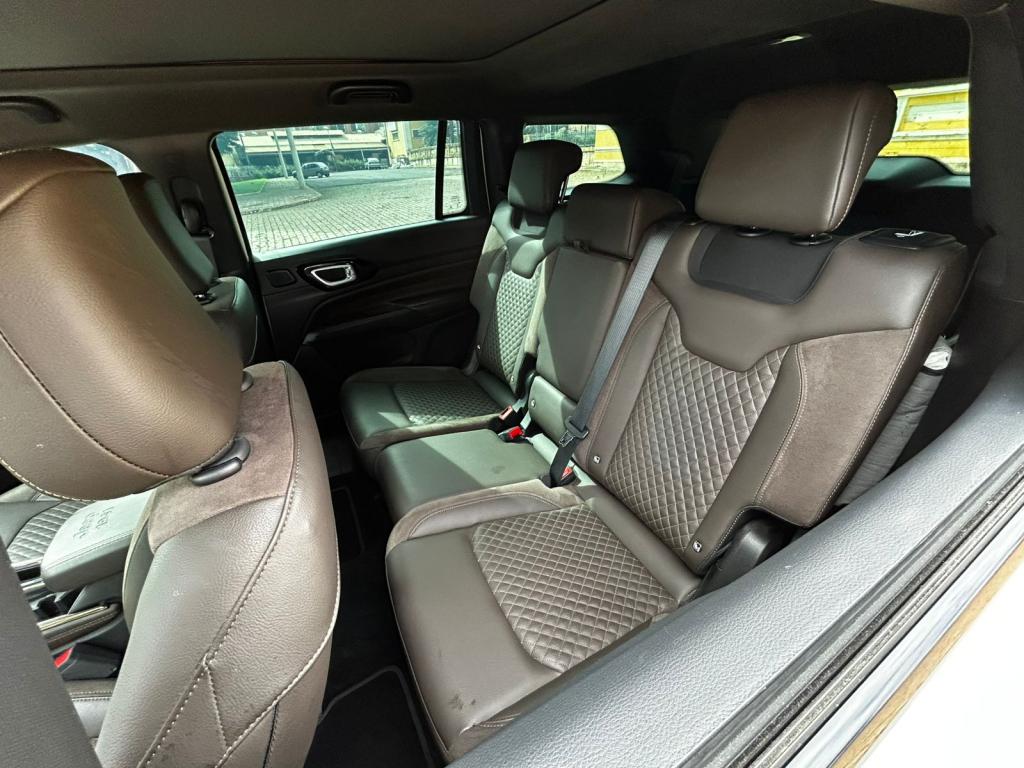JEEP Commander - Foto