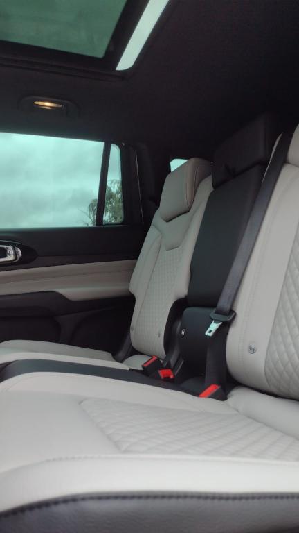 JEEP Commander - Foto