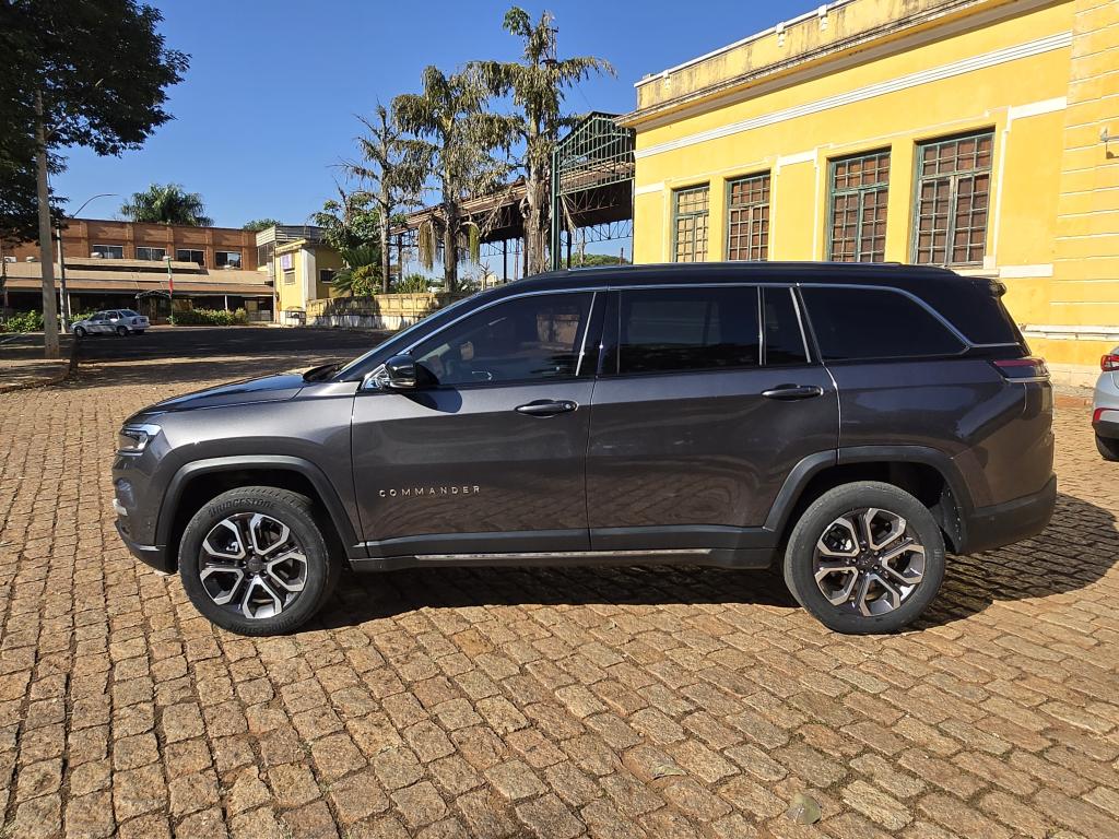 JEEP Commander - Foto