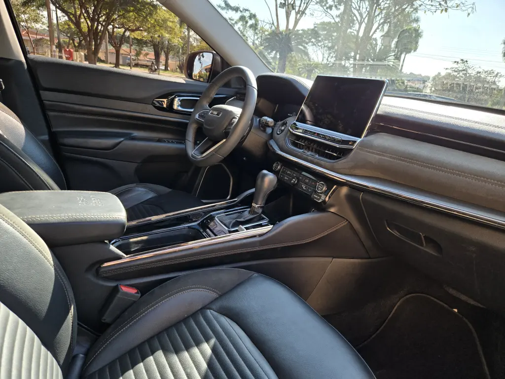 JEEP Commander - Foto