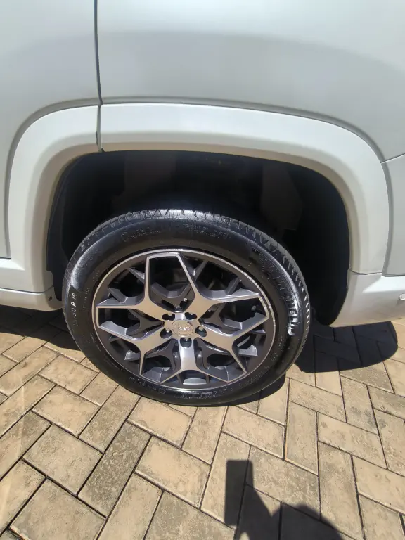 JEEP Commander - Foto