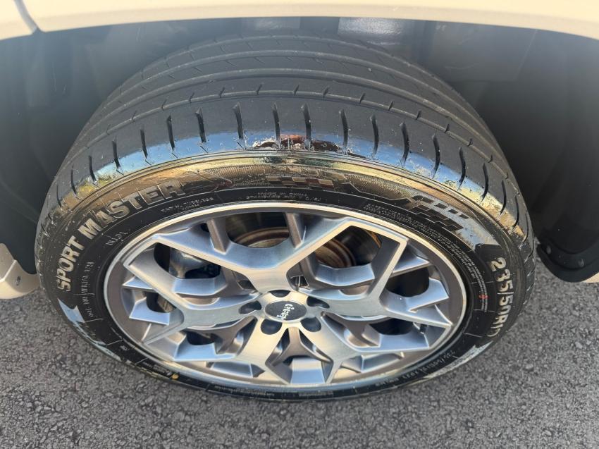 JEEP Commander - Foto