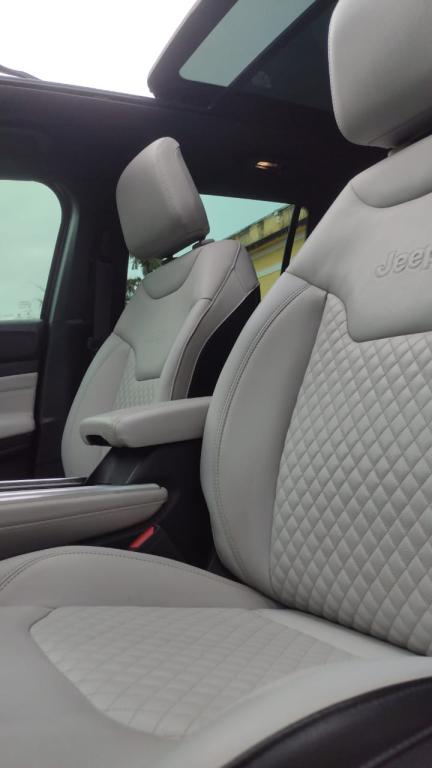 JEEP Commander - Foto