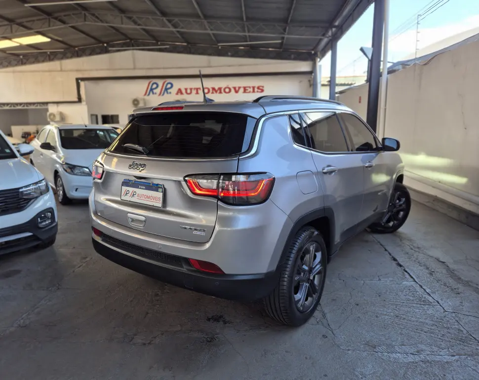 JEEP Compass - Foto