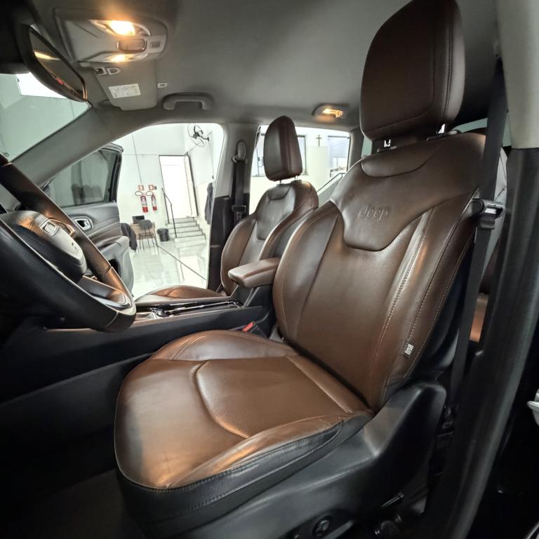 JEEP Compass - Foto